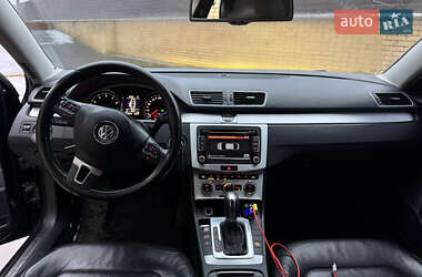 Седан Volkswagen Passat 2011 в Бердичеве