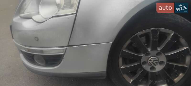 Седан Volkswagen Passat 2006 в Запоріжжі
