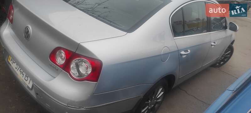Седан Volkswagen Passat 2006 в Запоріжжі