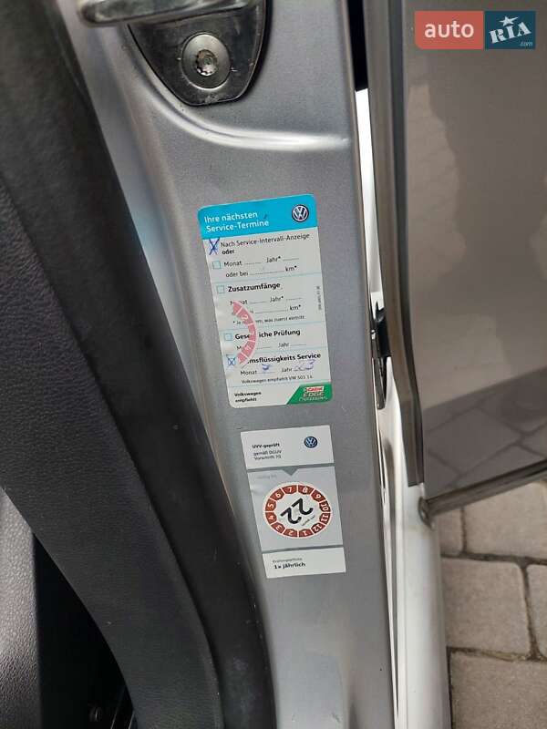 Универсал Volkswagen Passat 2015 в Одессе