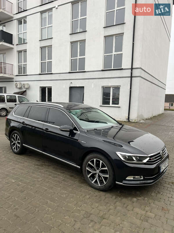 Універсал Volkswagen Passat 2016 в Старій Вижівці