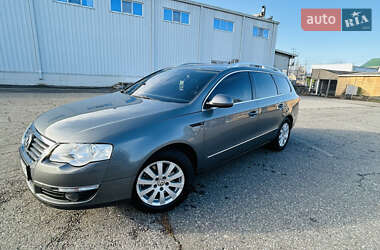 Универсал Volkswagen Passat 2006 в Измаиле