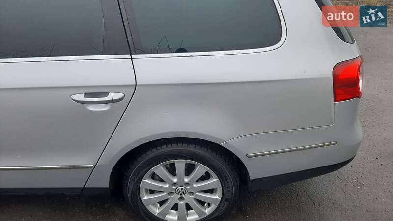 Универсал Volkswagen Passat 2009 в Шептицькому