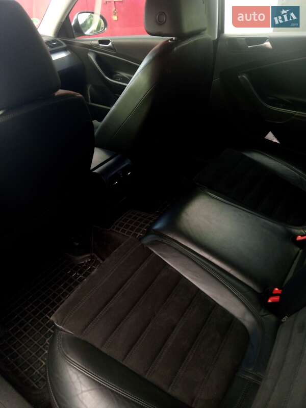 Универсал Volkswagen Passat 2008 в Ивано-Франковске