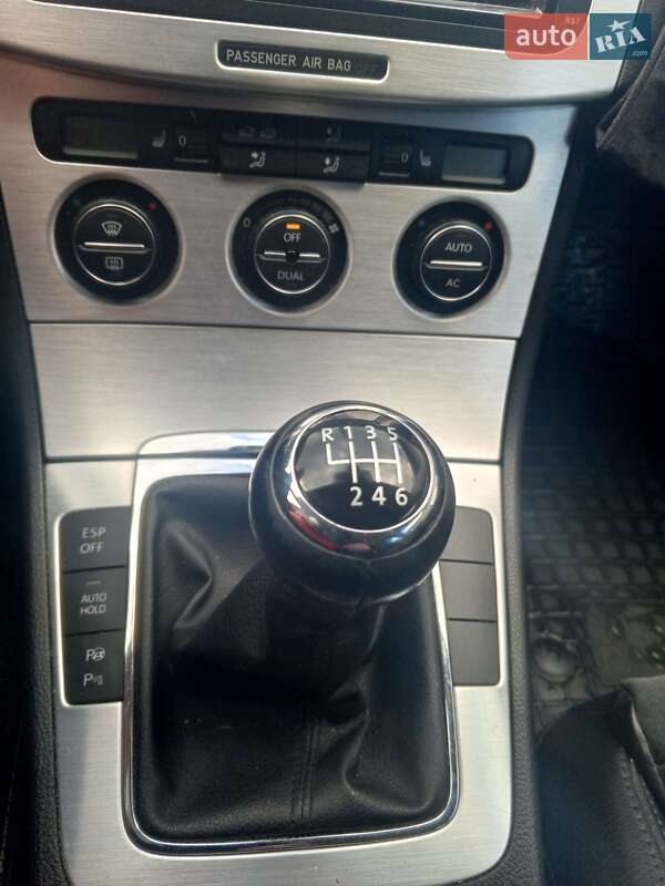 Универсал Volkswagen Passat 2008 в Ивано-Франковске