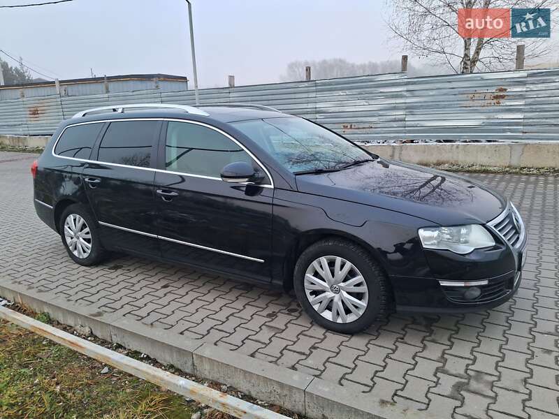 Универсал Volkswagen Passat 2009 в Хмельницком