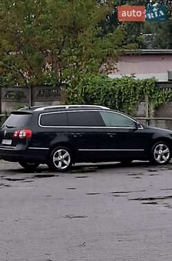 Універсал Volkswagen Passat 2009 в Хмельницькому