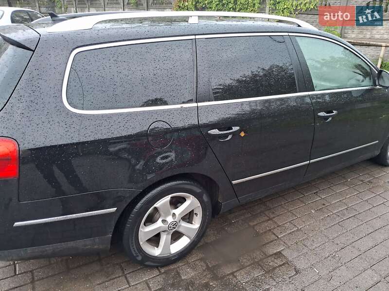 Универсал Volkswagen Passat 2009 в Хмельницком