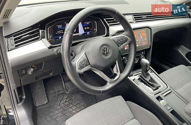 Универсал Volkswagen Passat 2019 в Запорожье