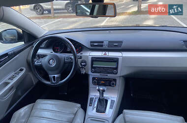 Універсал Volkswagen Passat 2009 в Рівному