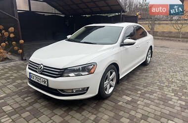 Седан Volkswagen Passat 2011 в Харькове