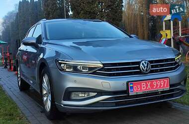 Универсал Volkswagen Passat 2020 в Млинове