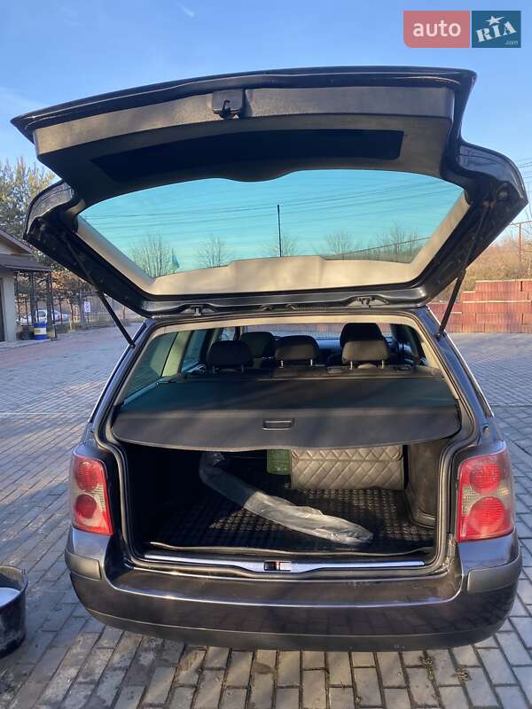 Универсал Volkswagen Passat 2003 в Черновцах