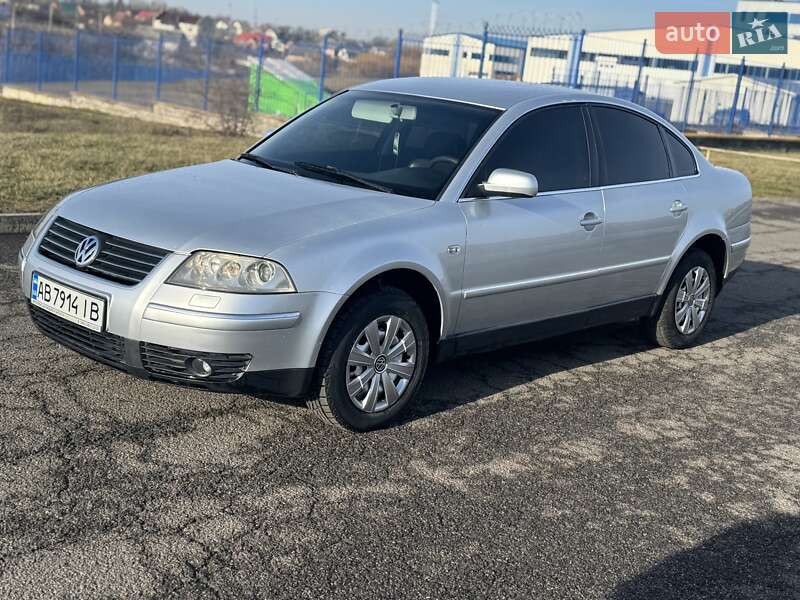 Седан Volkswagen Passat 2001 в Немирове