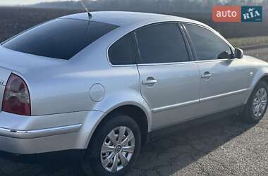 Седан Volkswagen Passat 2001 в Немирове