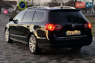 Универсал Volkswagen Passat 2010 в Староконстантинове