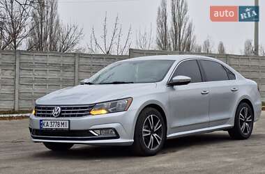 Седан Volkswagen Passat 2016 в Кременчуці