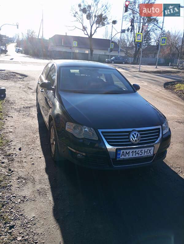 Седан Volkswagen Passat 2008 в Хмельницком