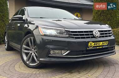 Седан Volkswagen Passat 2017 в Львові