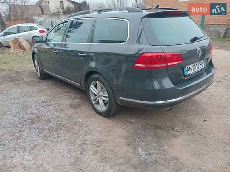 Универсал Volkswagen Passat 2012 в Хмельнике