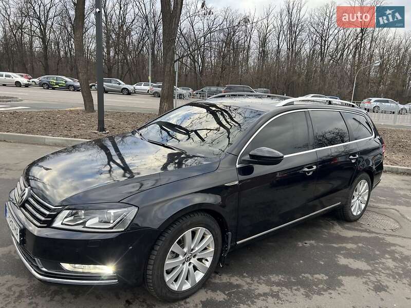 Volkswagen Passat 2011