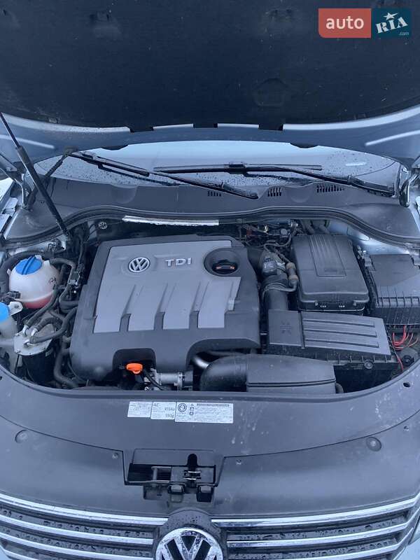 Седан Volkswagen Passat 2012 в Петропавловке