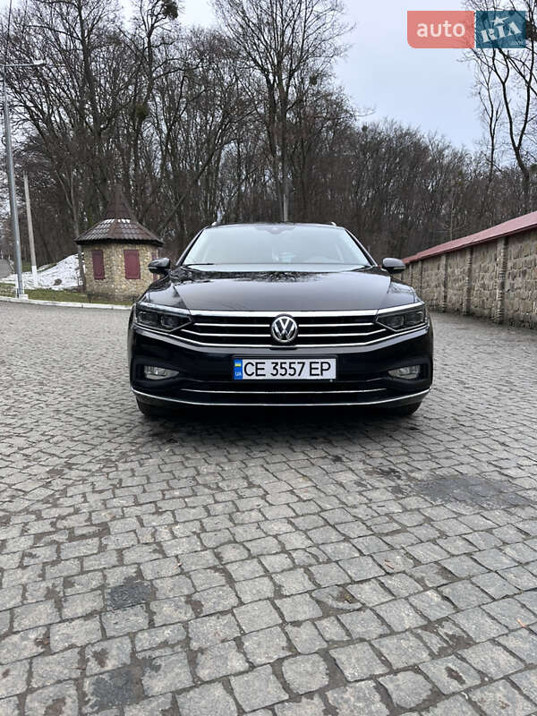 Универсал Volkswagen Passat 2019 в Черновцах