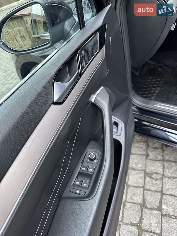 Универсал Volkswagen Passat 2019 в Черновцах