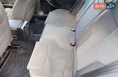 Седан Volkswagen Passat 2006 в Сарнах