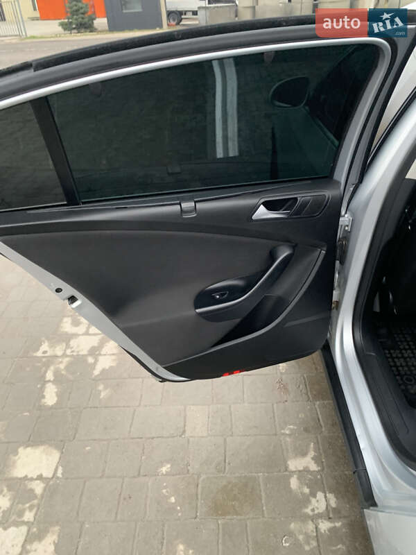 Седан Volkswagen Passat 2008 в Кам'янці-Бузькій
