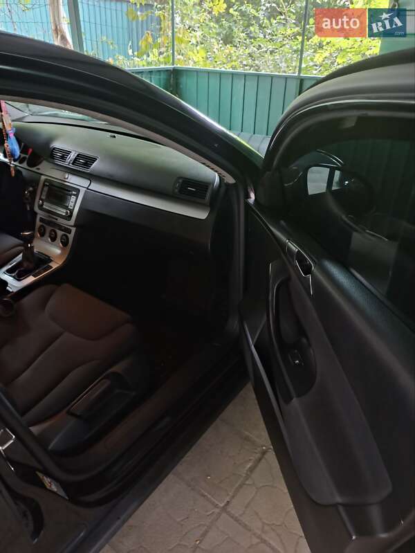 Седан Volkswagen Passat 2008 в Тернополе