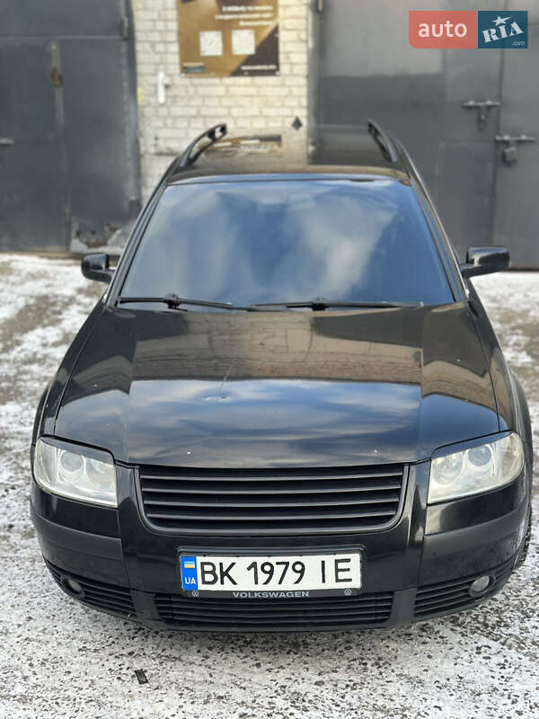 Універсал Volkswagen Passat 2003 в Запоріжжі