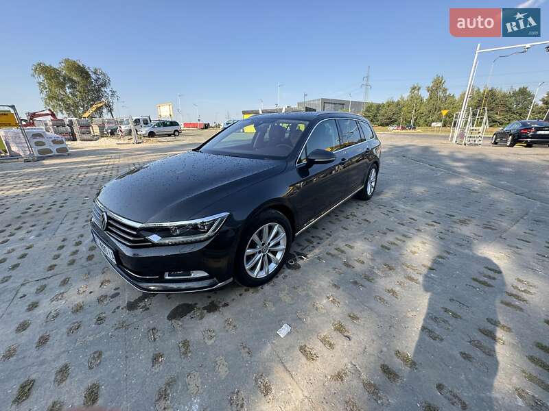 Универсал Volkswagen Passat 2017 в Ивано-Франковске