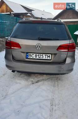 Универсал Volkswagen Passat 2011 в Бродах