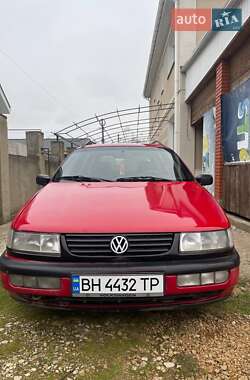 Універсал Volkswagen Passat 1996 в Одесі