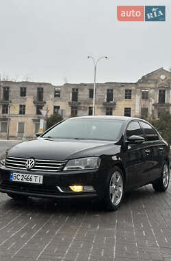 Седан Volkswagen Passat 2014 в Новомосковську