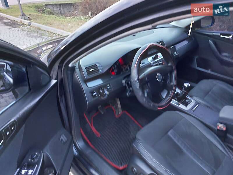 Универсал Volkswagen Passat 2006 в Берегово
