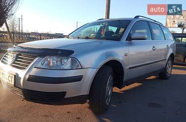 Універсал Volkswagen Passat 2001 в Полтаві