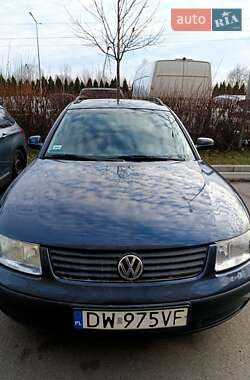 Універсал Volkswagen Passat 2000 в Києві