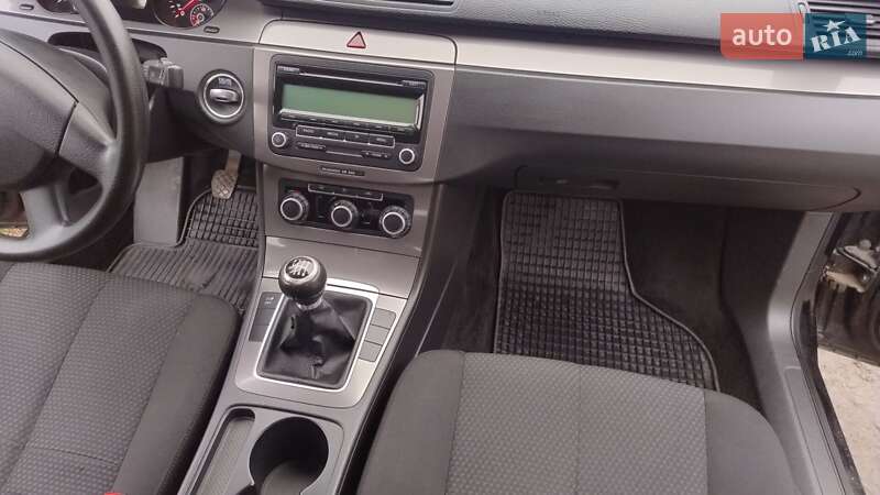 Универсал Volkswagen Passat 2010 в Днепре фото 6 Универсал Volkswagen Passat 2010 в Днепре