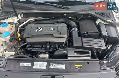 Седан Volkswagen Passat 2017 в Черкасах