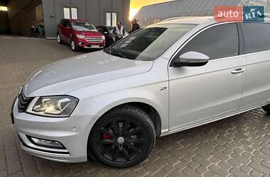 Универсал Volkswagen Passat 2014 в Львове