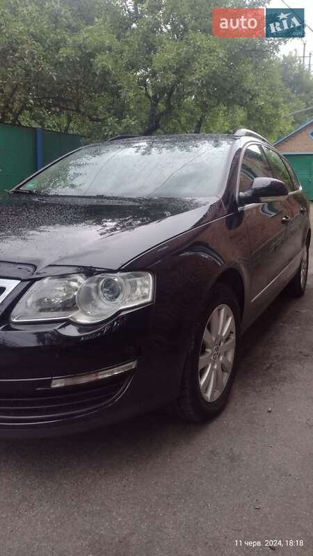 Універсал Volkswagen Passat 2008 в Вінниці