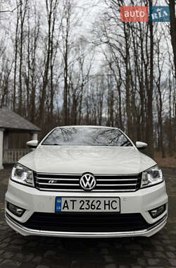 Седан Volkswagen Passat 2014 в Івано-Франківську