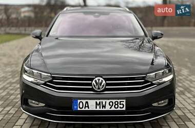 Універсал Volkswagen Passat 2020 в Дрогобичі