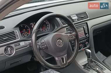 Седан Volkswagen Passat 2015 в Харькове