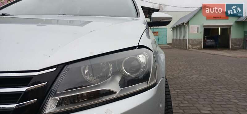 Универсал Volkswagen Passat 2013 в Старом Самборе