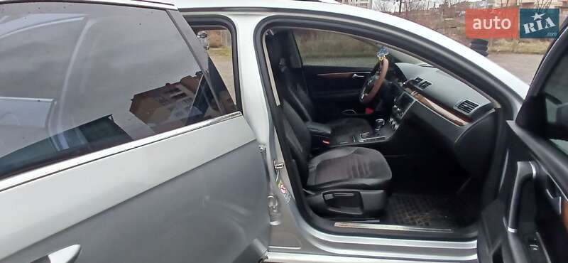 Универсал Volkswagen Passat 2013 в Старом Самборе