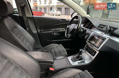 Универсал Volkswagen Passat 2009 в Ивано-Франковске