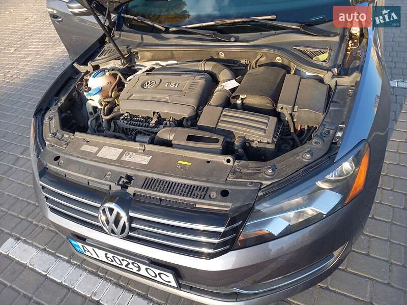 Седан Volkswagen Passat 2015 в Одессе